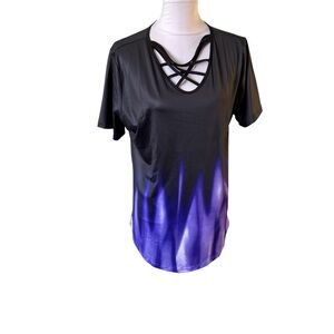 Black and purple top with lattice detail on the front of top.  Short sleeve.